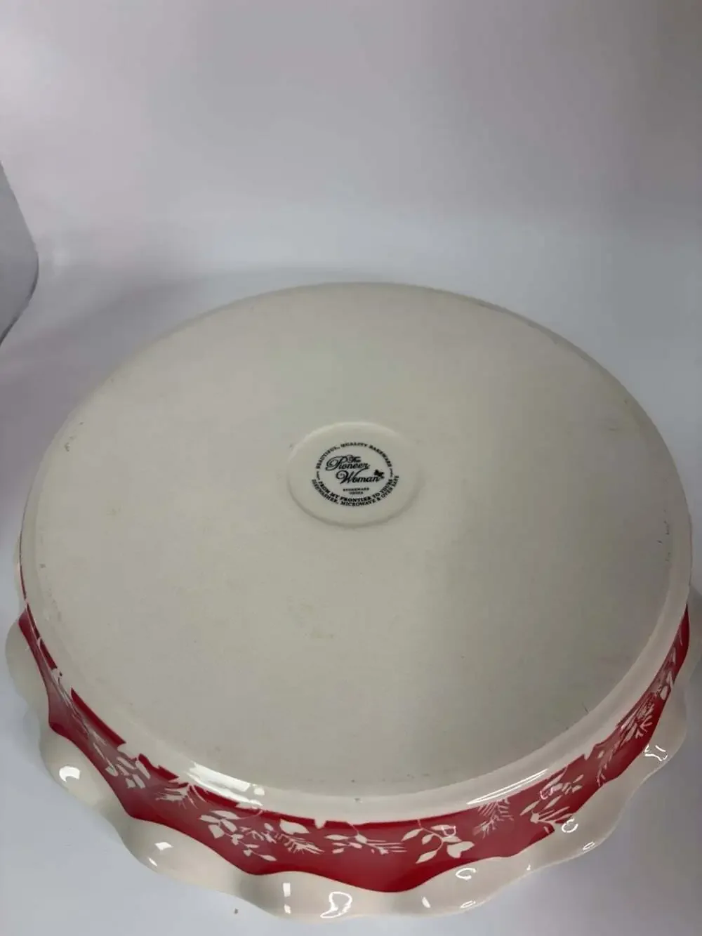 Pioneer Woman 9” Pie Dish “Made with Love” Ruffled Edge Christmas Tree